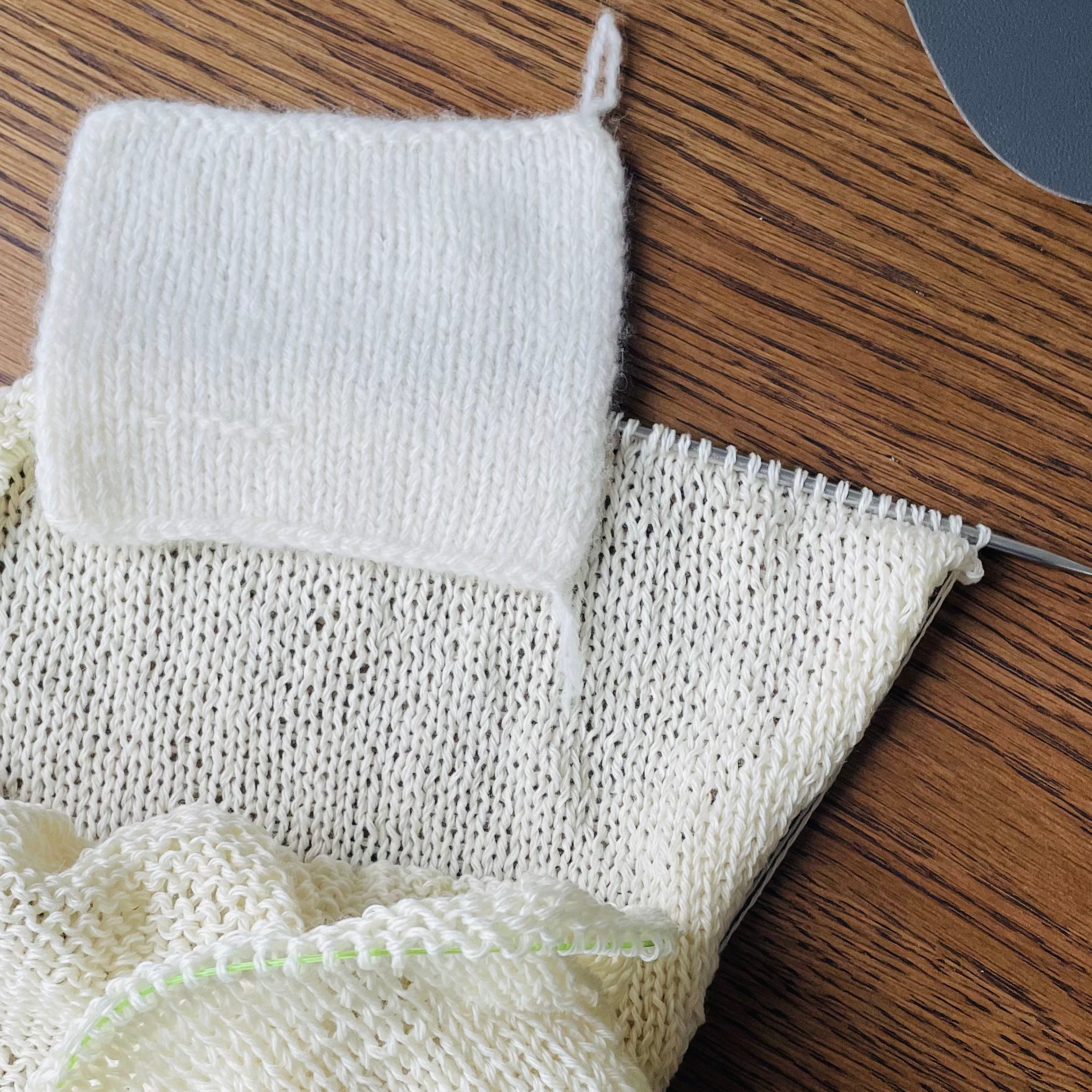 Cone yarn for beginners: selection, advantages, and the bloom effect