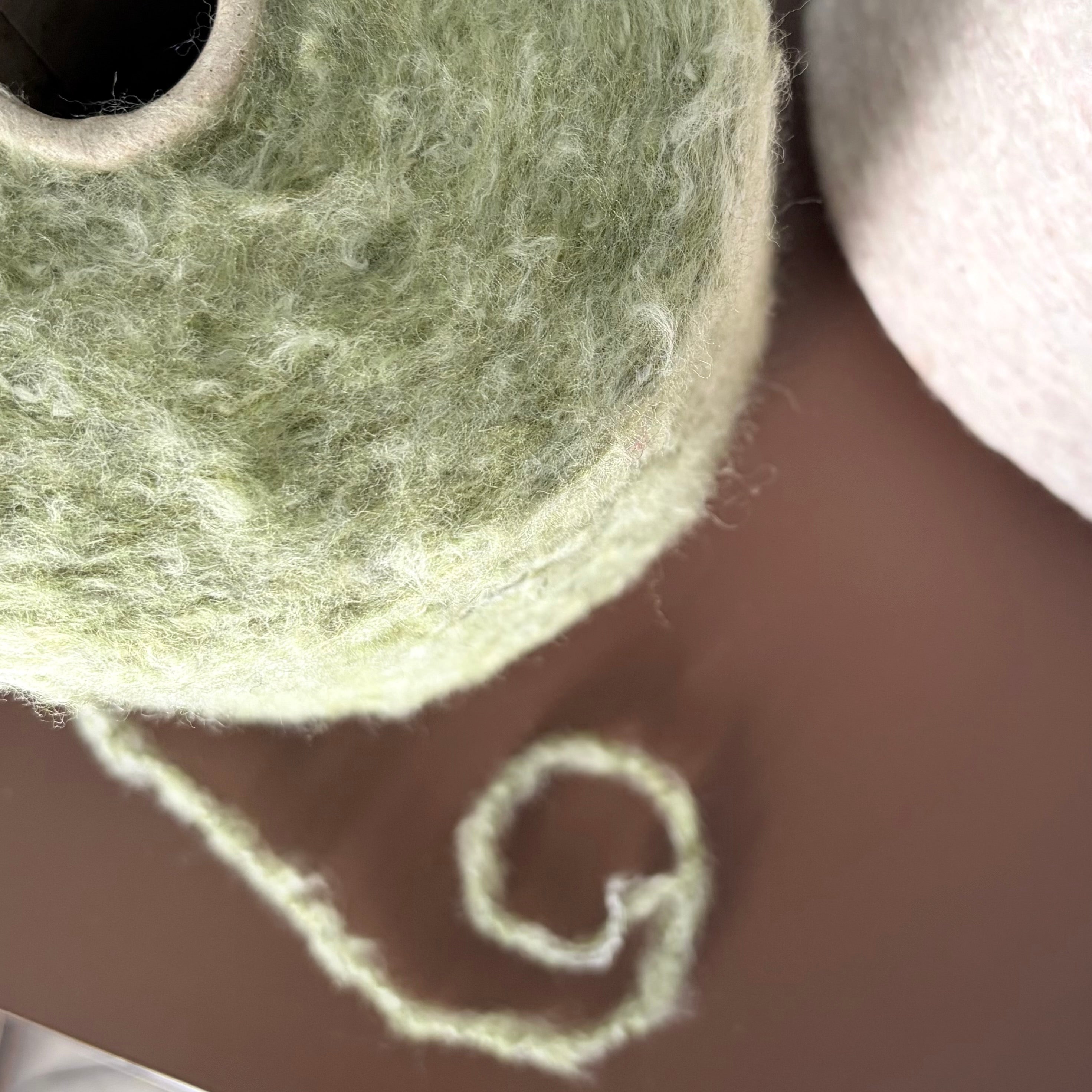 Pinori Filati Art. BLACKJACK 2000, Merino-Baumwollmischung, Farbe: Matcha-Latte