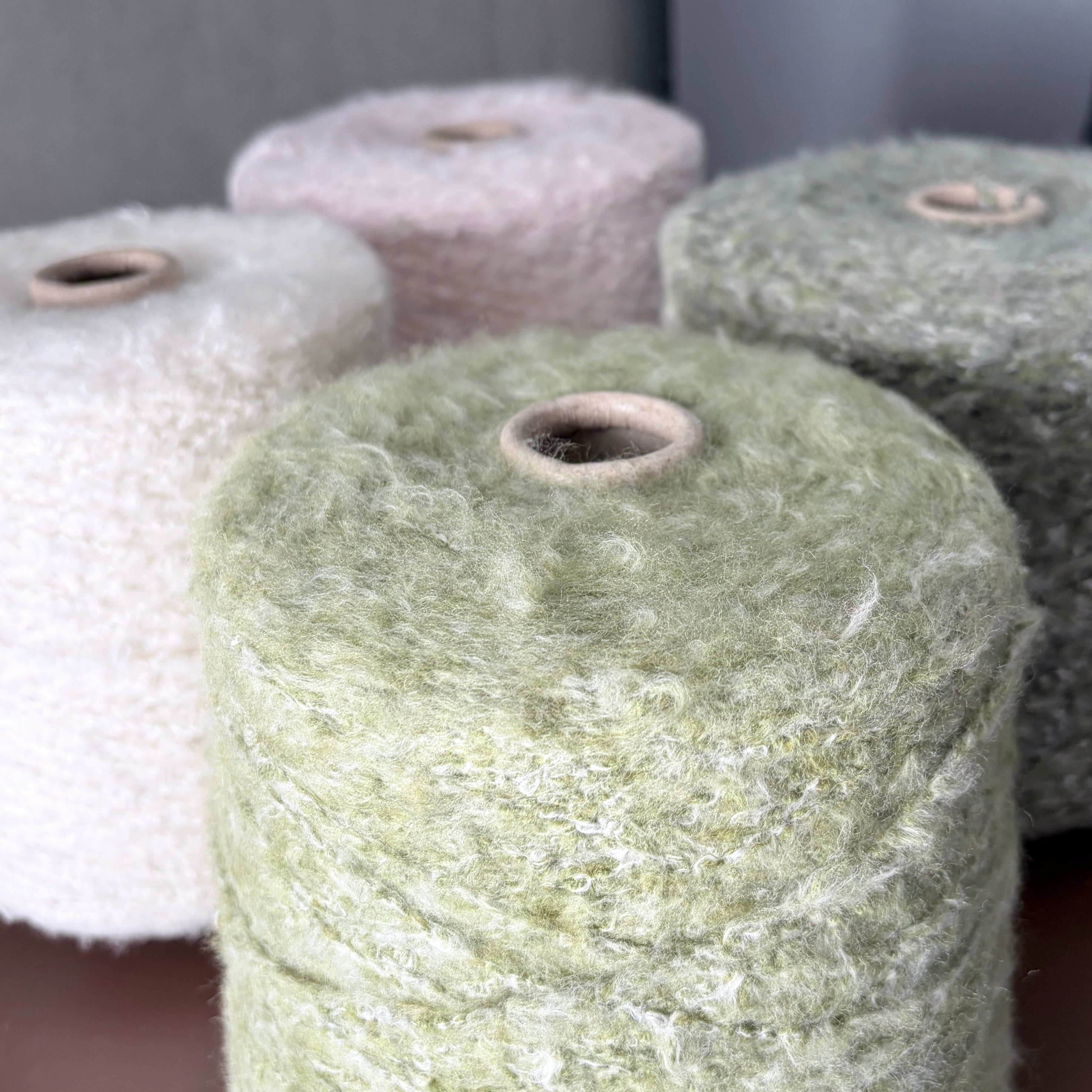 Pinori Filati Art. BLACKJACK 2000, Merino-Baumwollmischung, Farbe: Matcha-Latte