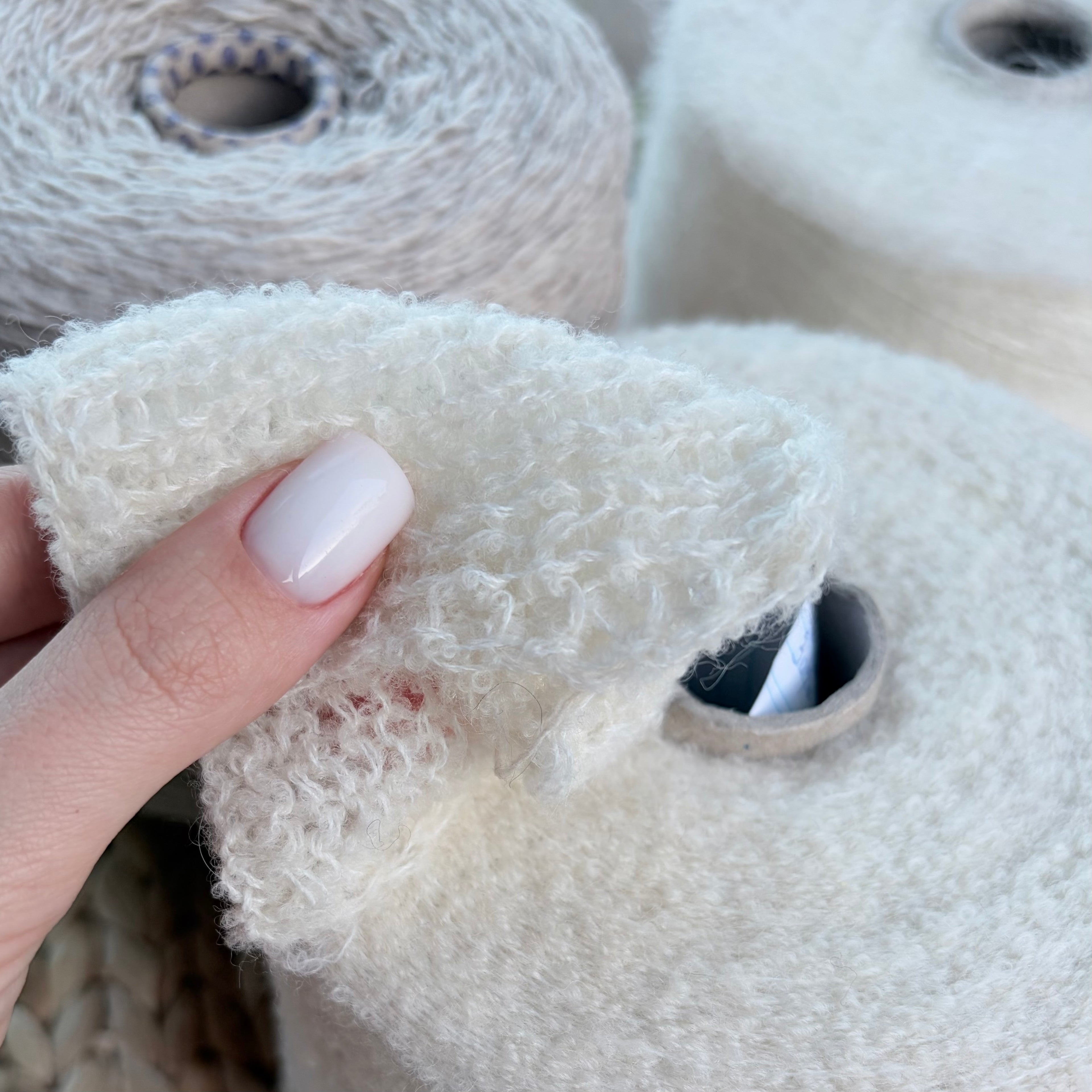 Filati Naturali Art. Babyyak Nm.10000, Babyyak Boucle, Farbe: Erster Schnee