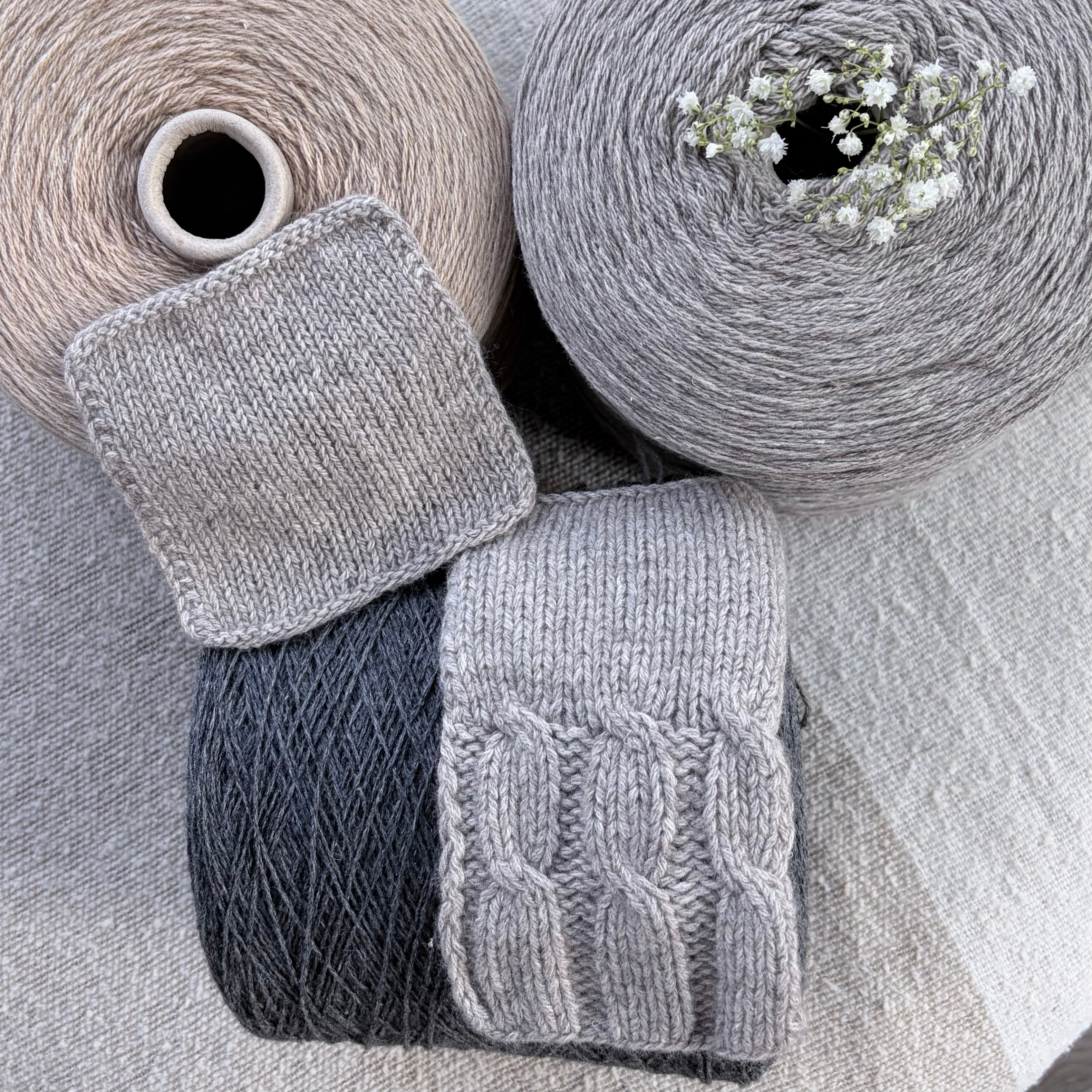 G&G Filati Art. Himalaya 3/15, Yak-Seiden-Kaschmir-Merino-Mischung, Farbe: graubeige