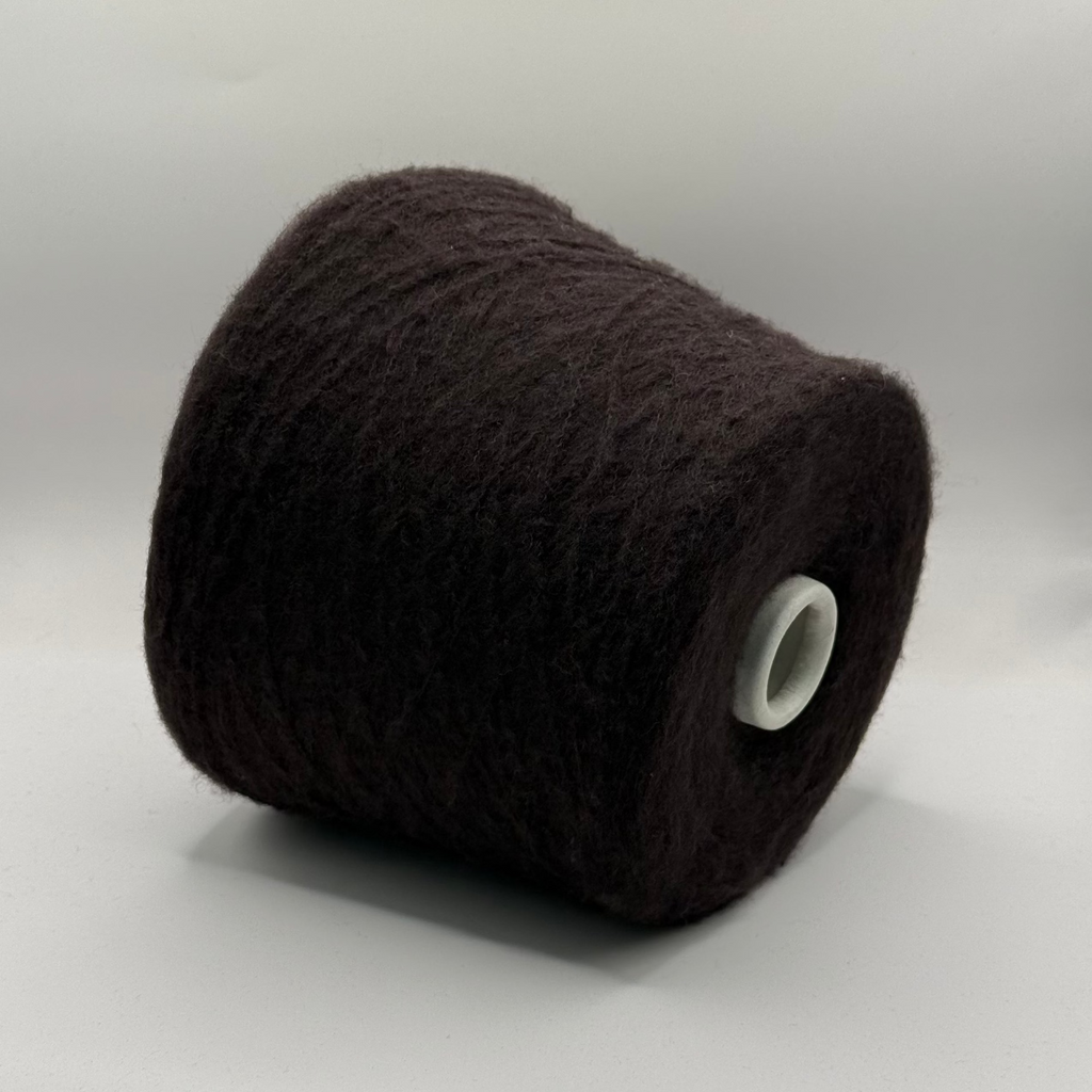 Ri.Go art. Fluffy Cashmere Nm.9200, brushed cashmere, col. 99% Bitter Chocolate