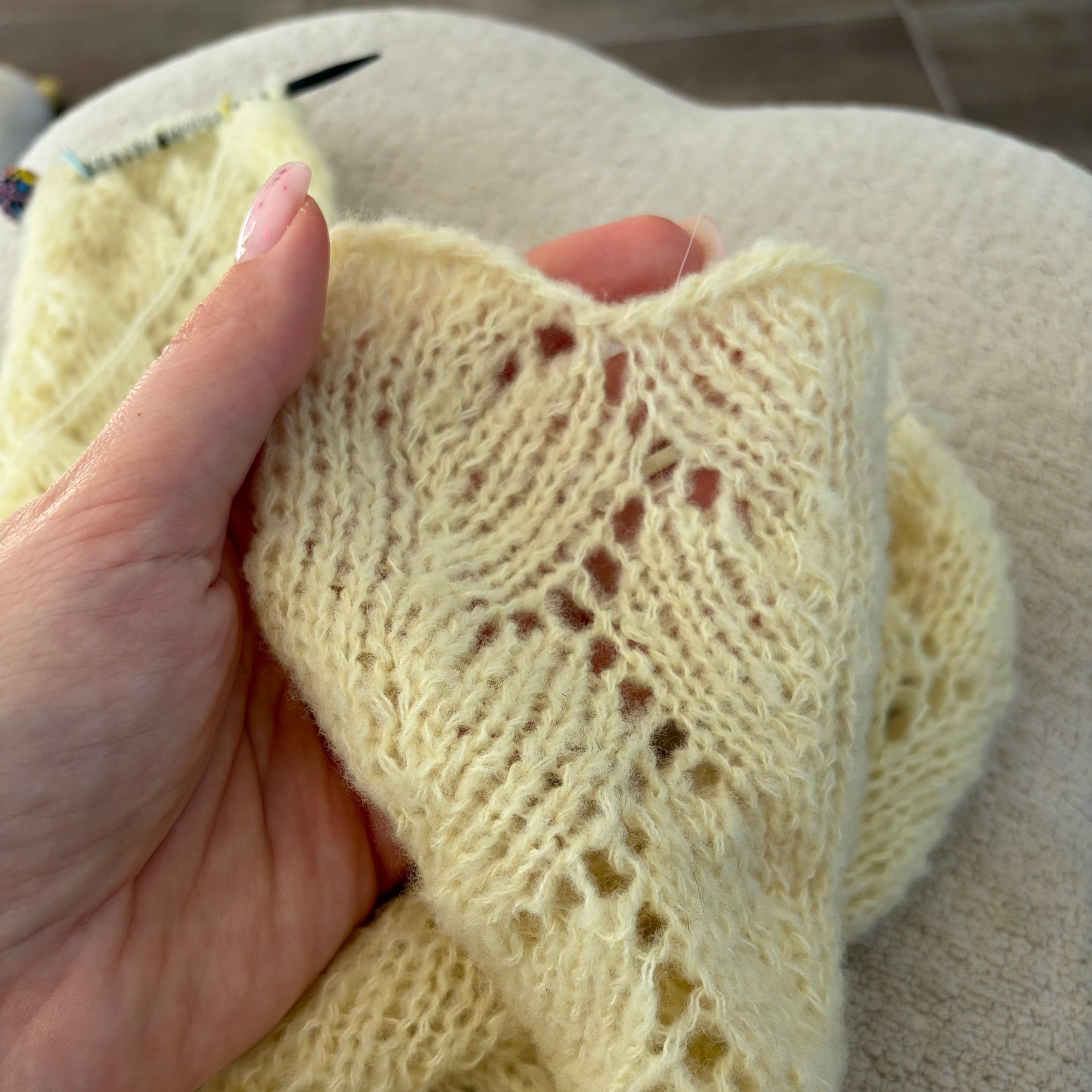 Ri.Go art. Fluffy Cashmere Nm.9200, gebürstetes Kaschmir, Farbe: Lavendelwolke
