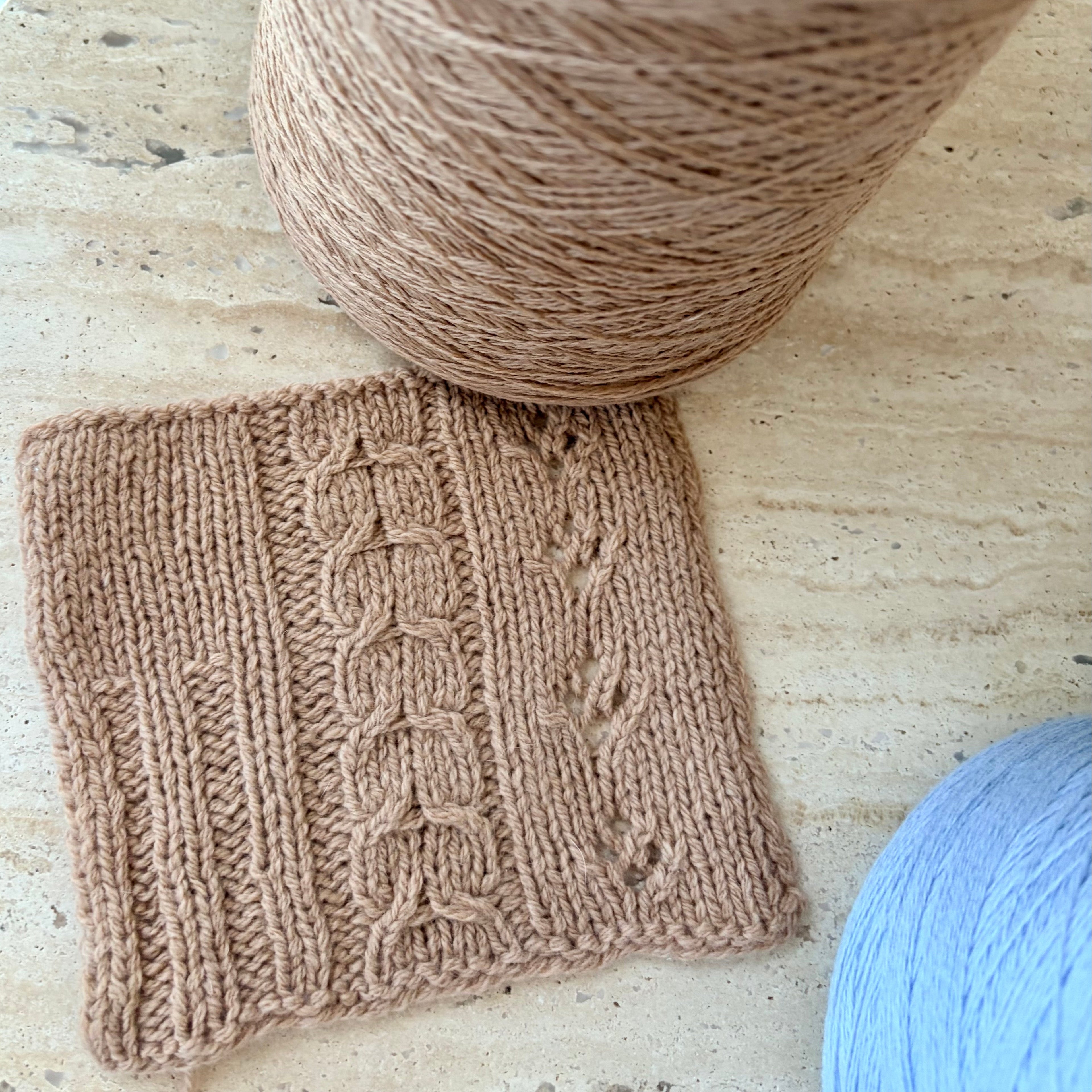 Linsieme Art. Kirman 2/14, Merino-Kaschmir-Mischung, Farbe: Creme-Toffee