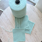 Todd & Duncan 2/25, Kaschmir 100% Farbe: Minzeis