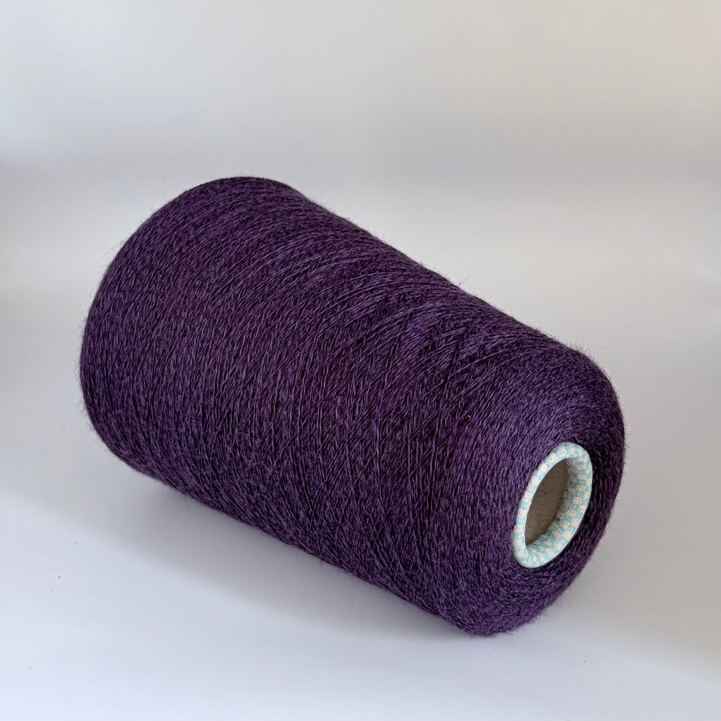 Zegna Baruffa Art. Cashwool 2/30, 100 % Merinowolle, Farbe: Amethyst