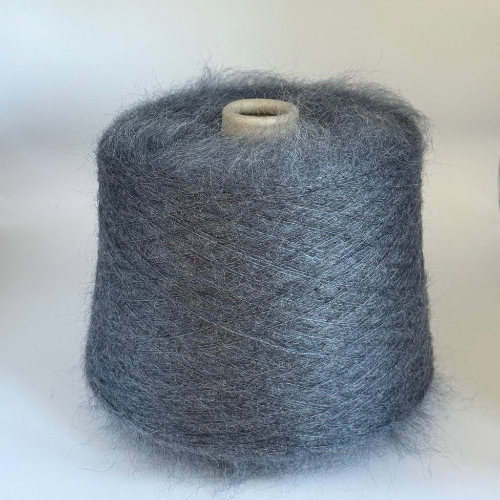 Filcom Art. Tramonto 8000, Seidenmohair, Farbe: Sturmwolke