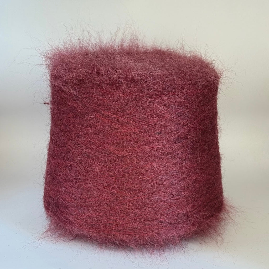 Filcom art. Tramonto 8000, mohair silk, col. Wild Berry Jam
