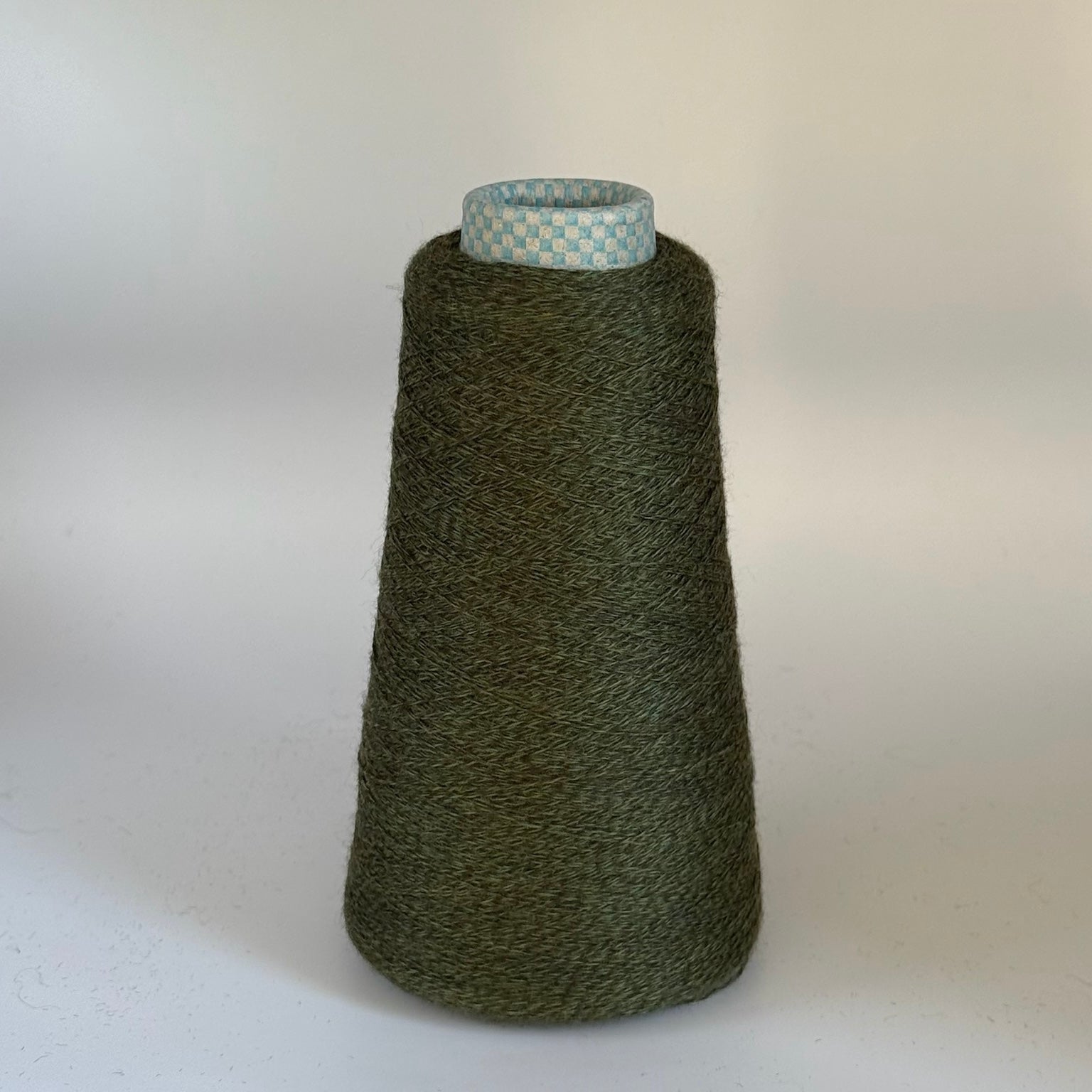 Zegna Baruffa Art. Cashwool 2/30, 100 % Merinowolle, Farbe: Oliven-Mix