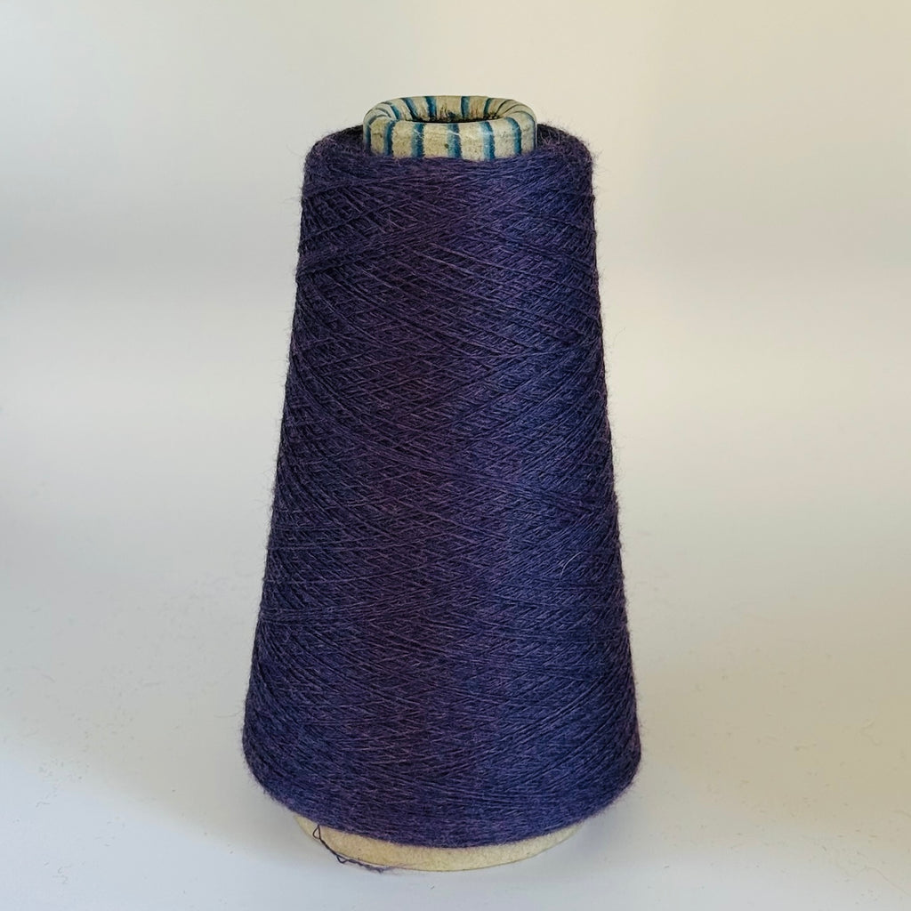 Zegna Baruffa Art. Cashwool 2/30, 100 % Merinowolle, Farbe: Staubiges Violett