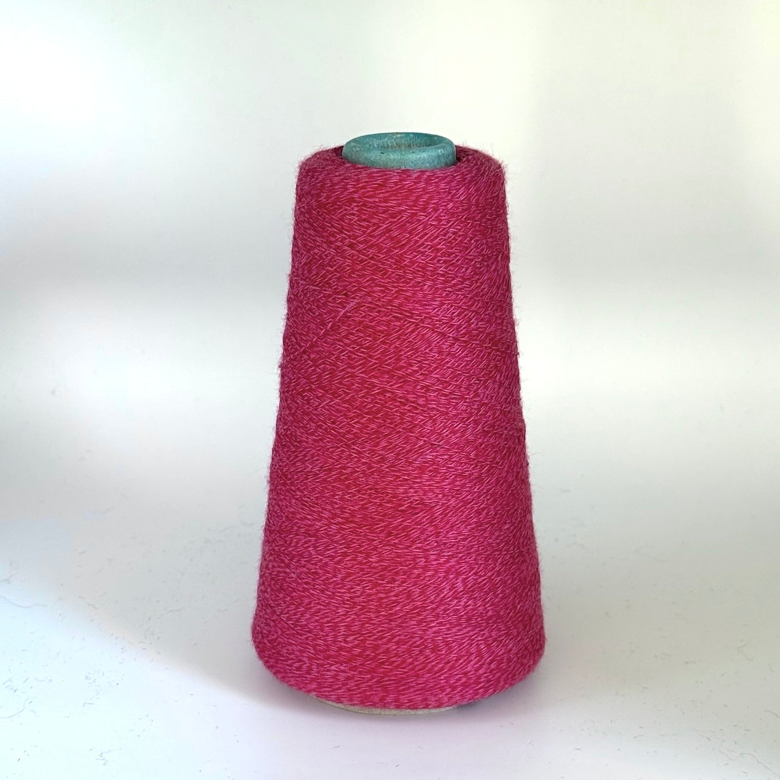 Zegna Baruffa Art. Cashwool 2/30, 100 % Merinowolle, Farbe: Hot Pink