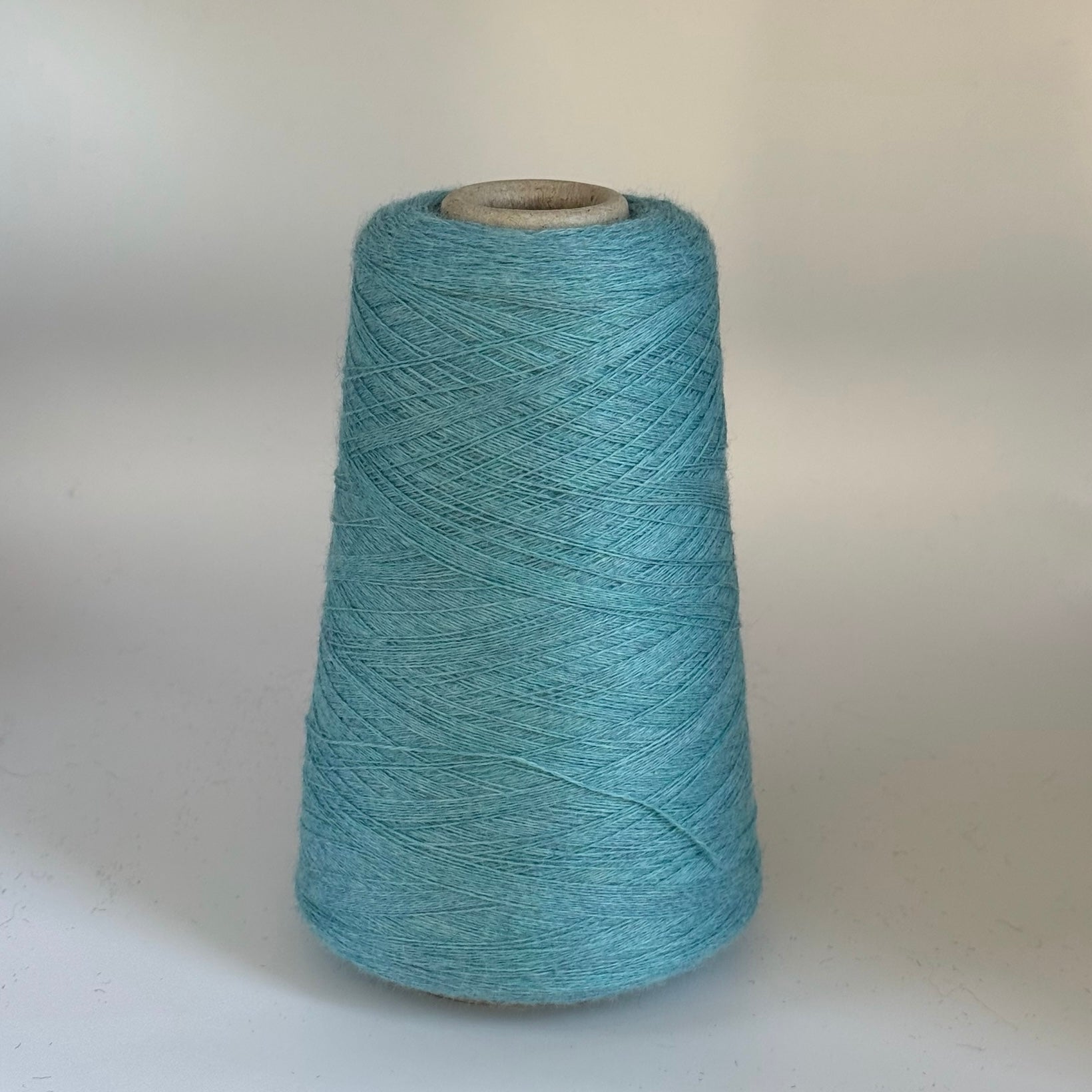 Zegna Baruffa Art. Cashwool 2/30, 100 % Merinowolle, Farbe: Blaue Lagune
