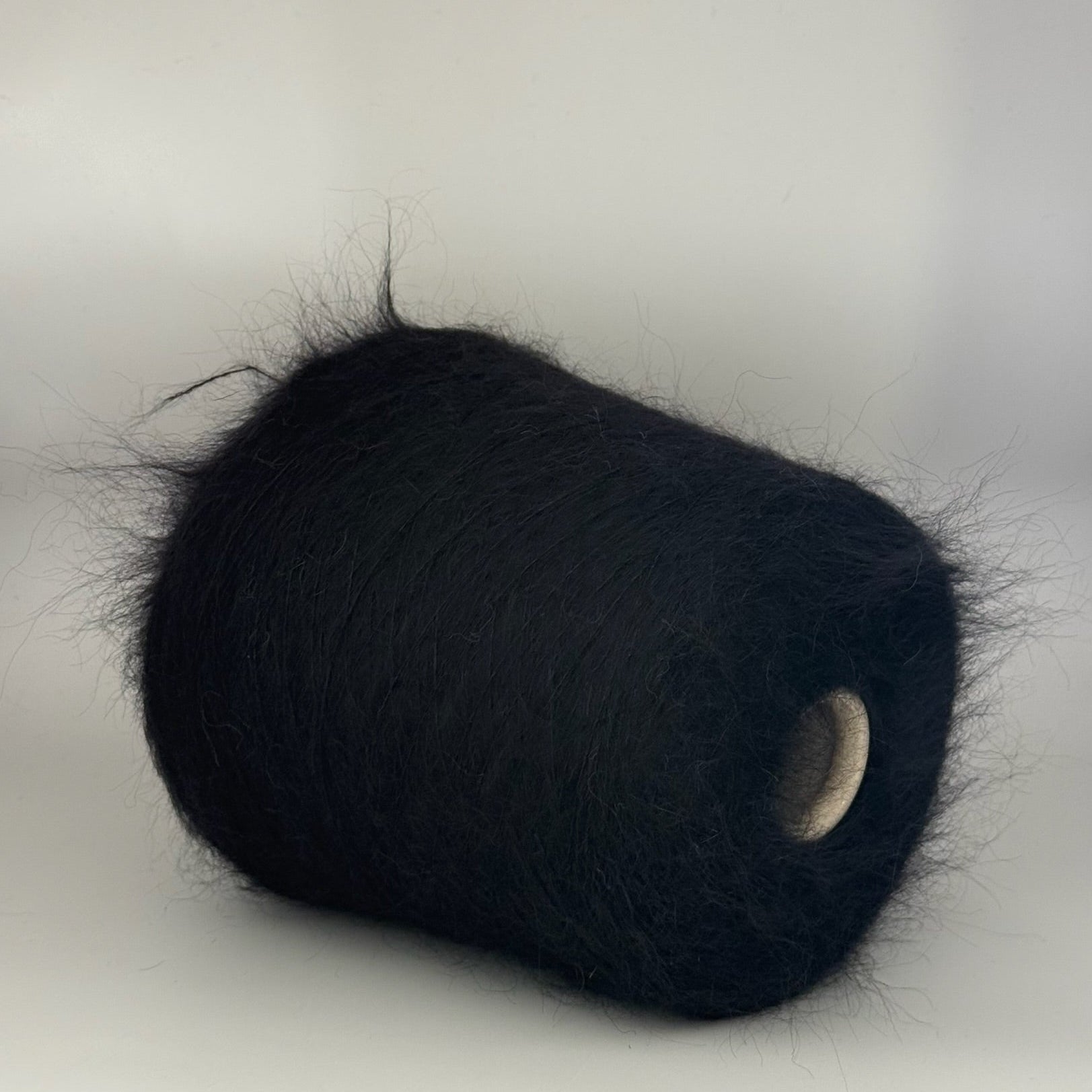 Lineapiu art. Camelot Silk 9000, Seidenmohair, Farbe: Noir