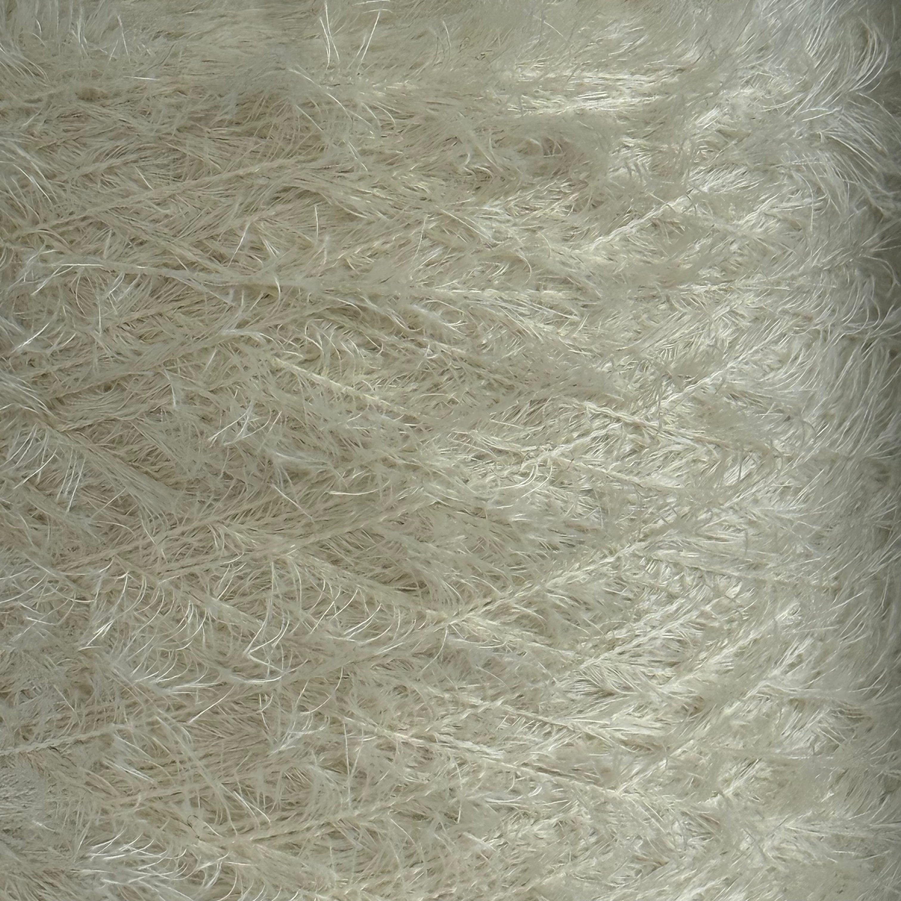 G&G Filati Art. Tagliatino 1400, Seiden-Merinomischung, Farbe: Schwanenfeder