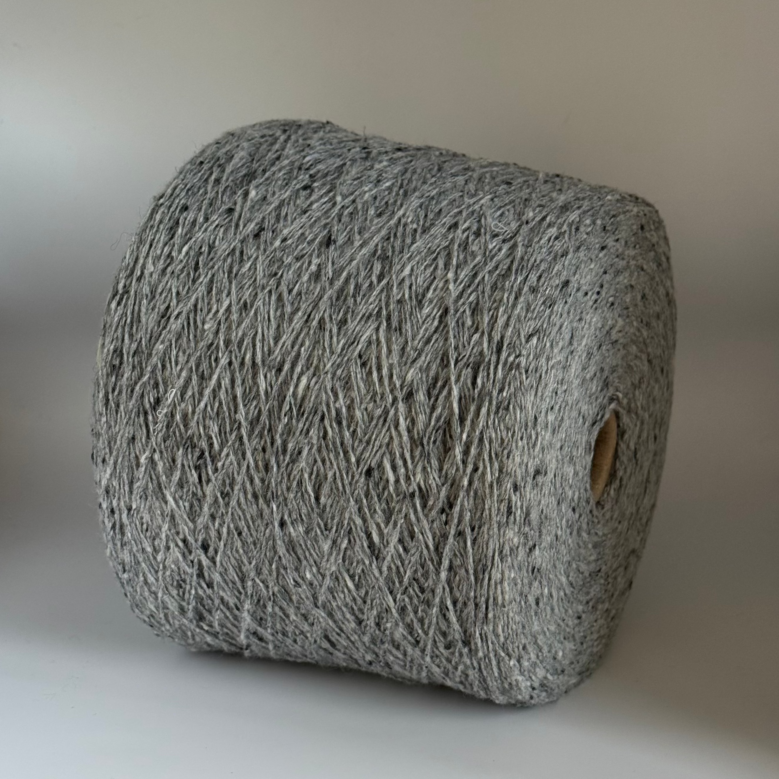Millefili Art. Monviso 2/8000, tweed, col. Granitkies