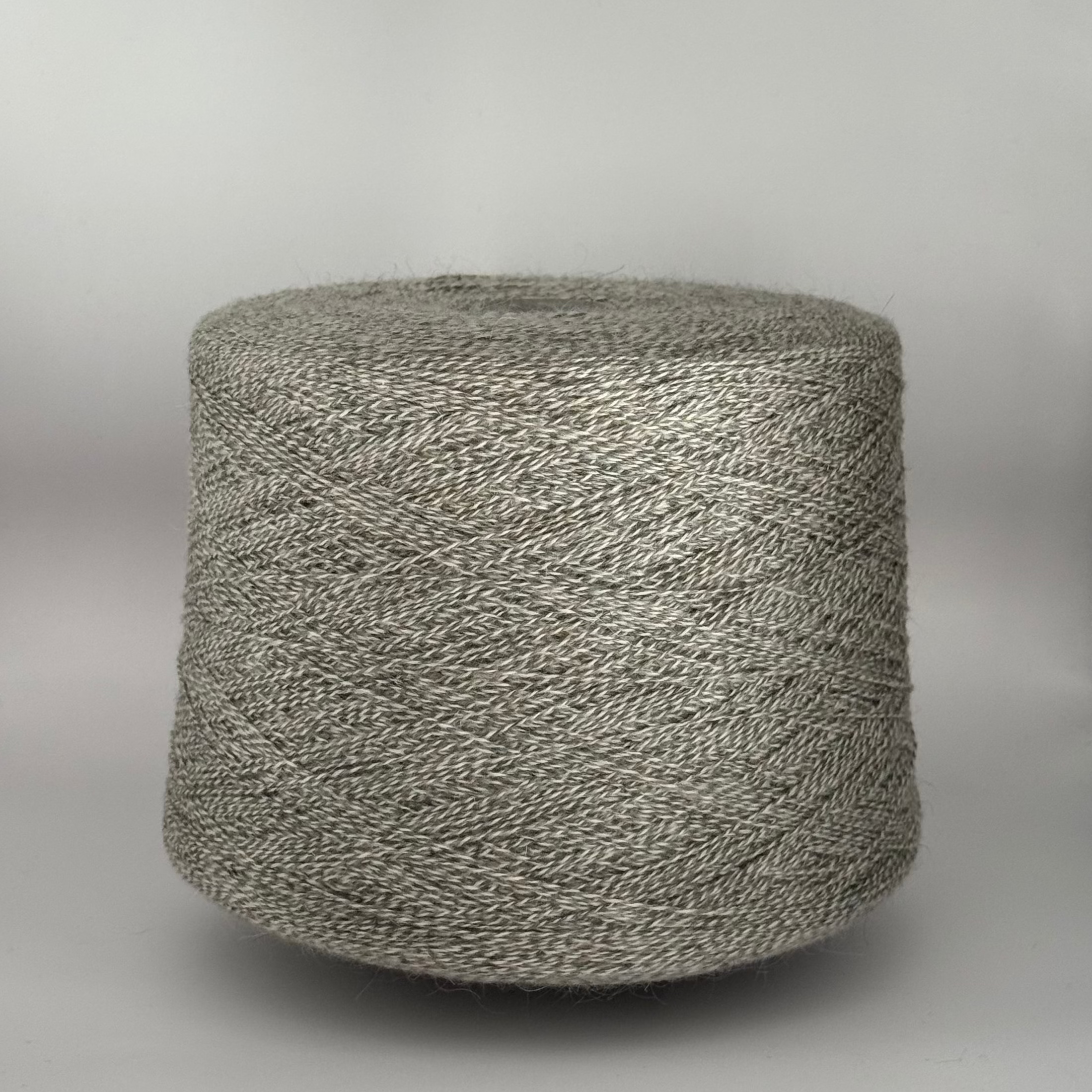 Loro Piana, Art. Hair Mouline 2/12, Kaschmir-Mohair-Mischung, Farbe: Wilder Hase