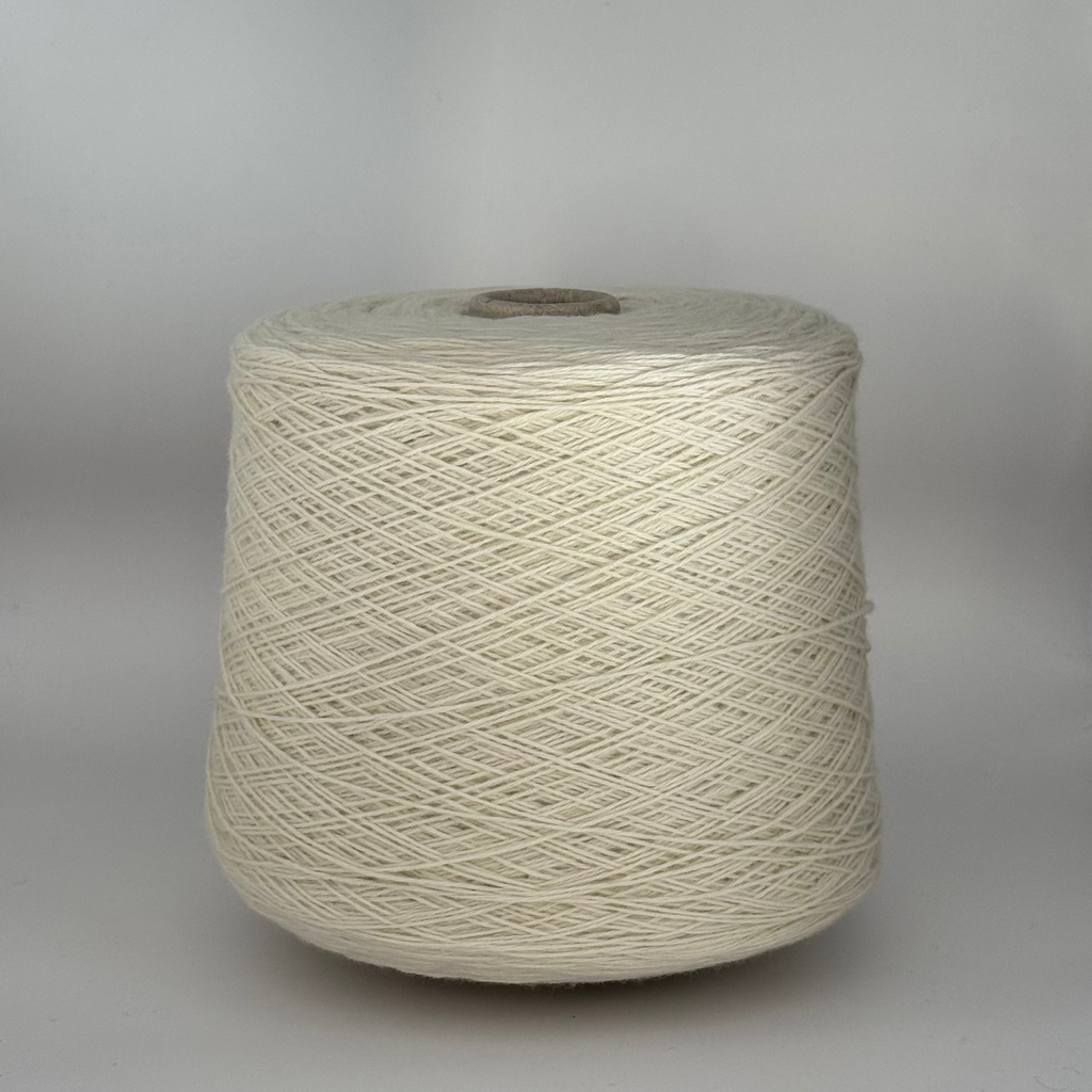 Olimpias Art. Extrafine 3/15800, Wolle 100%, Farbe: Schäfchenweiß