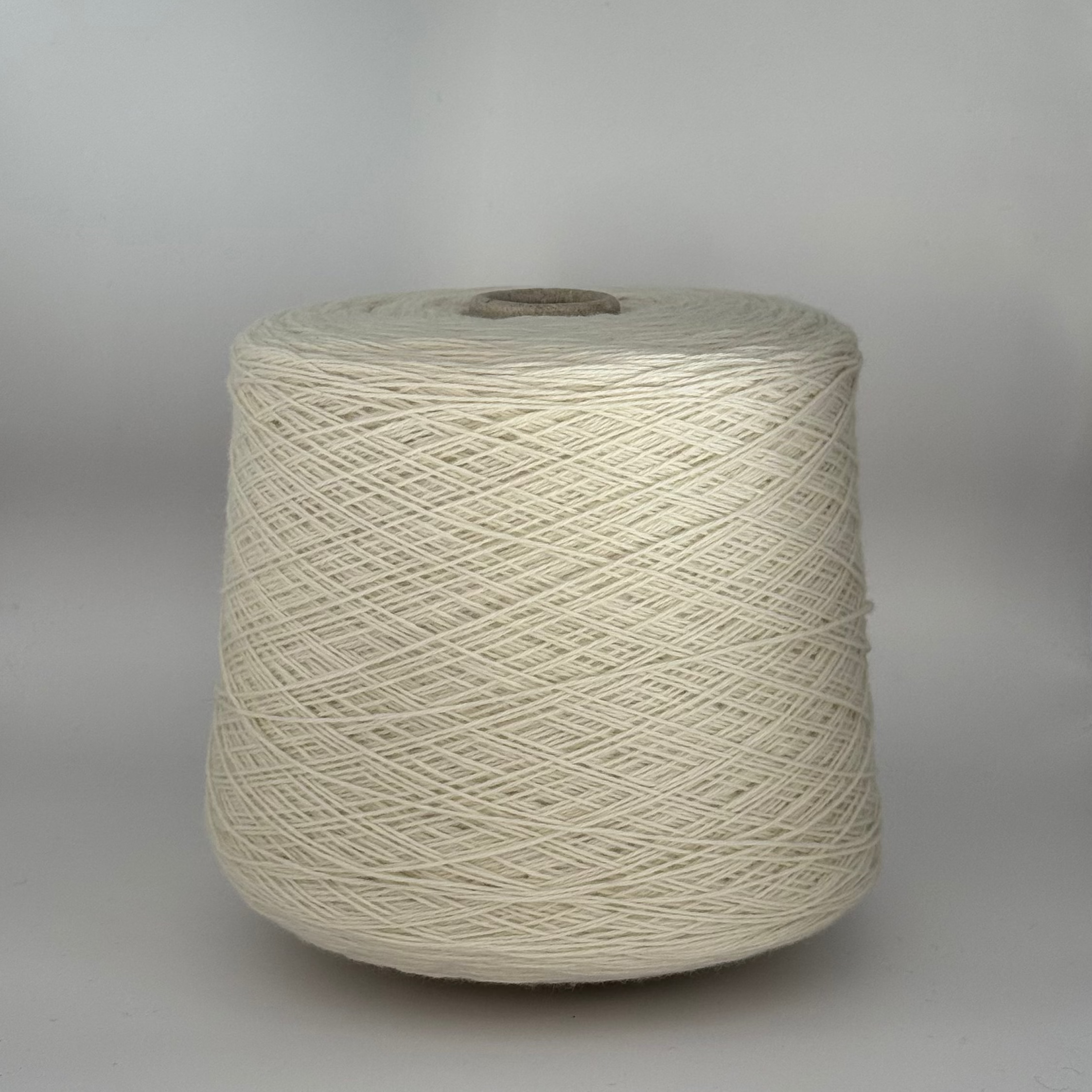 Olimpias Art. Extrafine 3/15800, Wolle 100%, Farbe: Schäfchenweiß