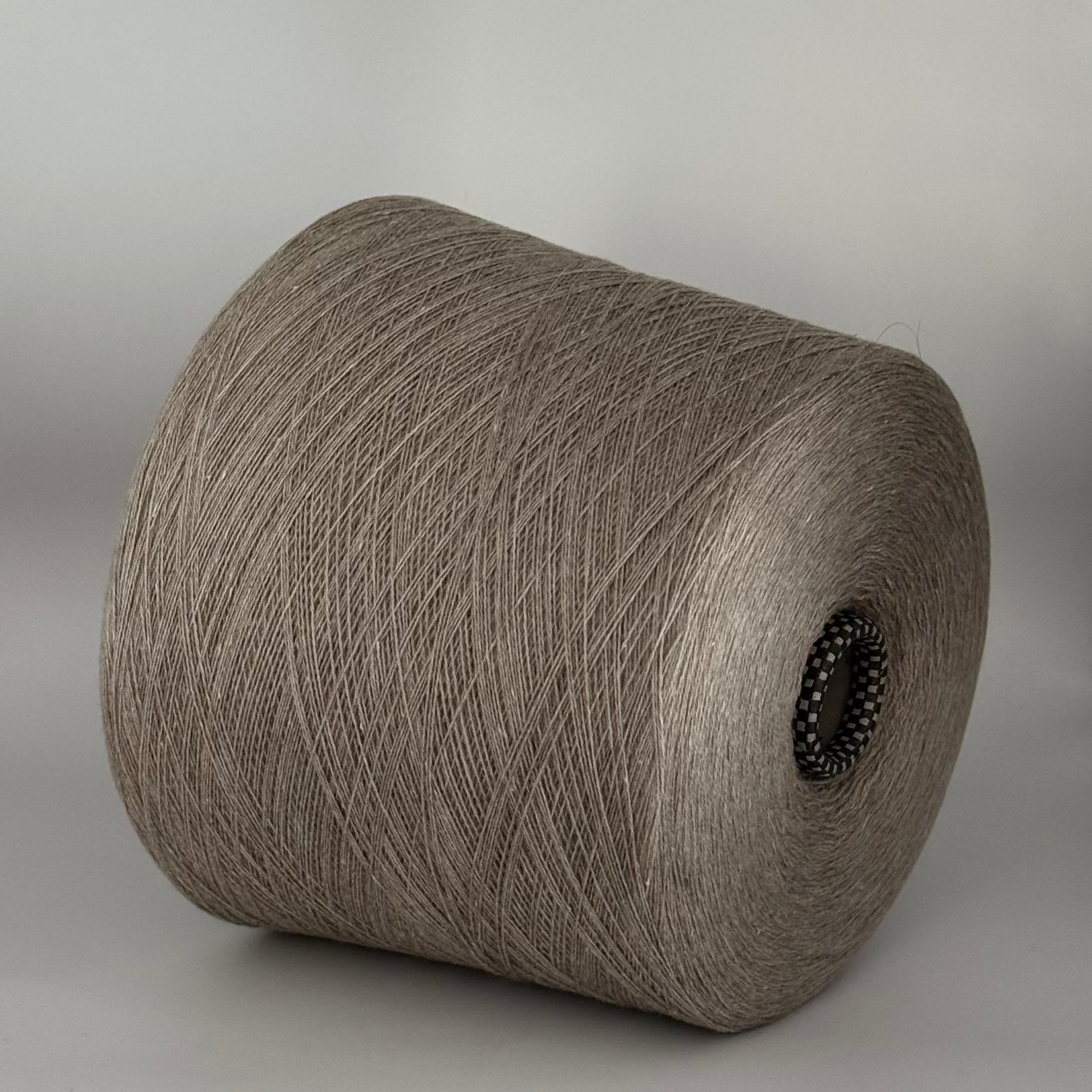 Cariaggi Art. Marte 2/30, Seide/Kaschmir/Merinowolle-Mischung, Farbe: Muschelsand