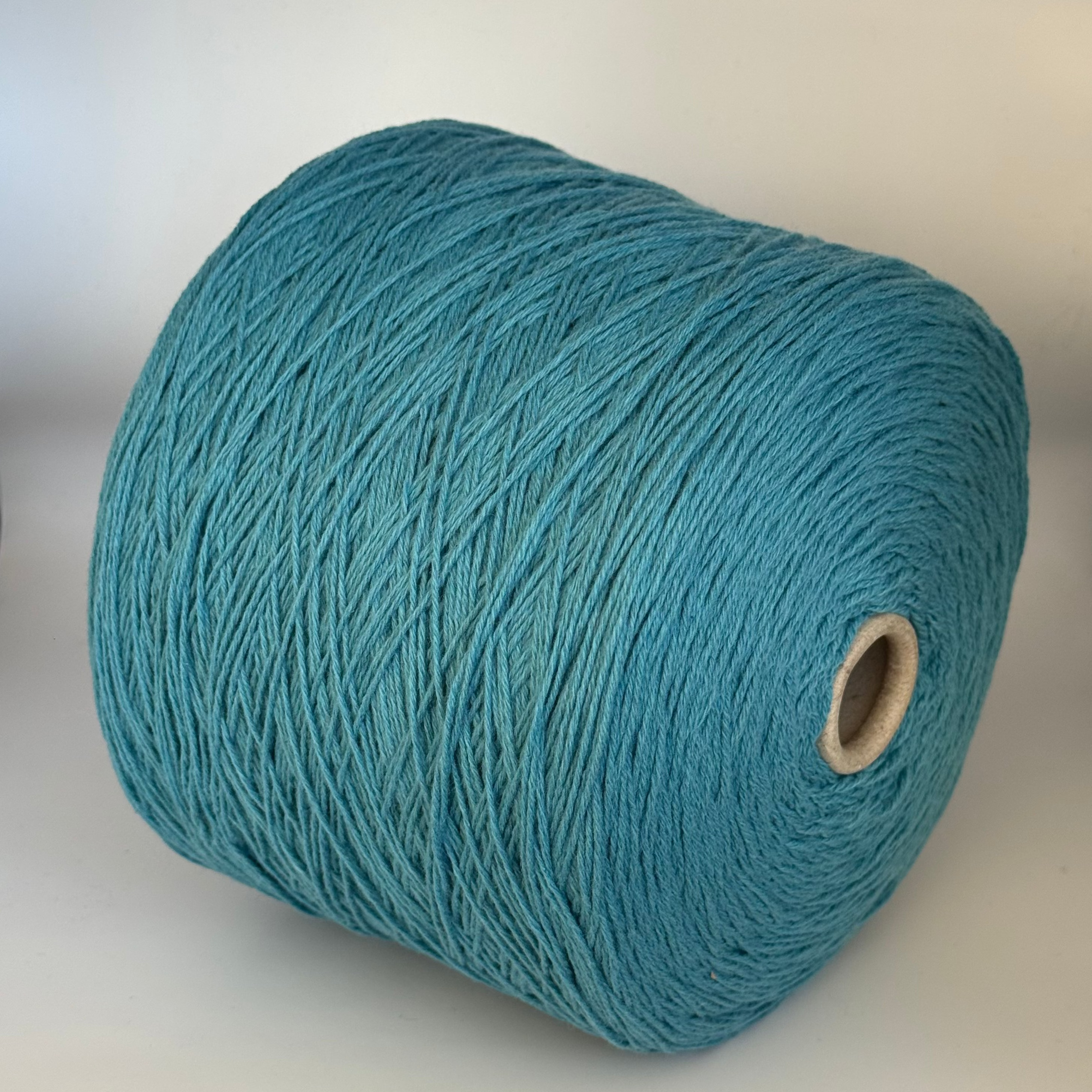 Todd & Duncan, Art. Chakra 3000, 100 % Kaschmir, Farbe: Karibikblau