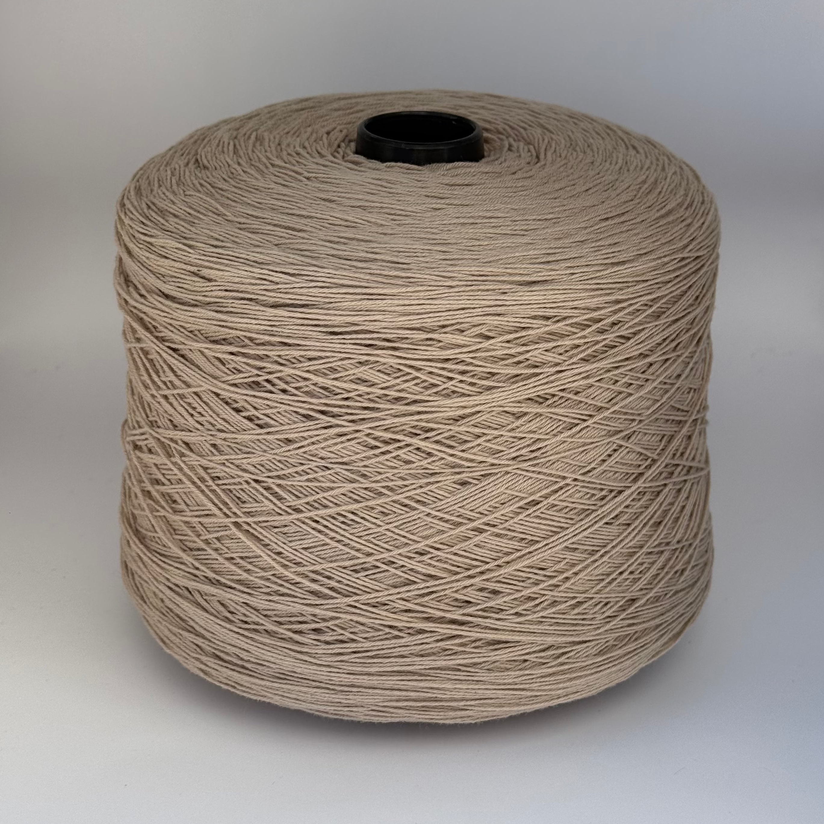 Loro Piana art. Lana cash 2/18, merino-cashmere blend, col. Almond Beige