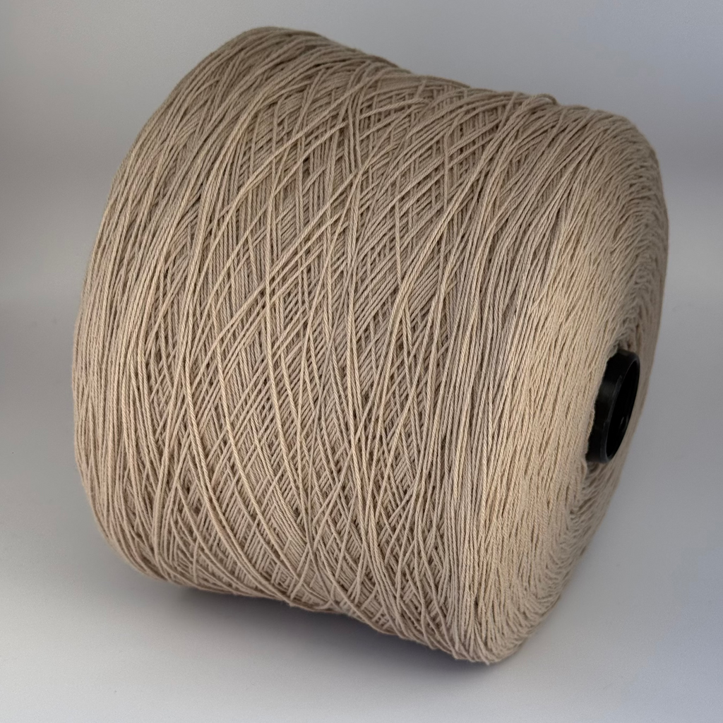 Loro Piana art. Lana cash 2/18, merino-cashmere blend, col. Almond Beige