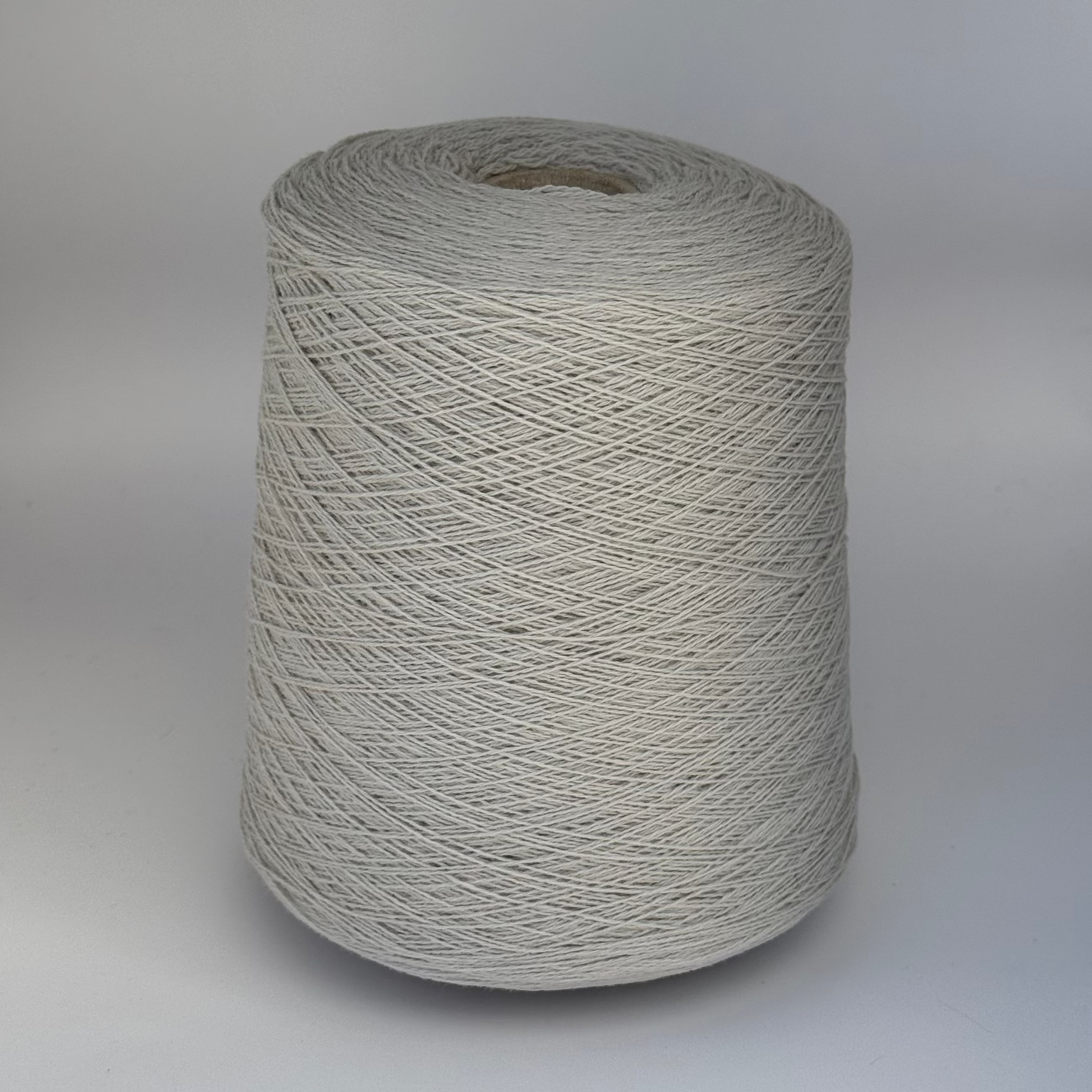 Loro Piana art. Lana cash 2/18, merino-cashmere blend, col. Chalk white/gray