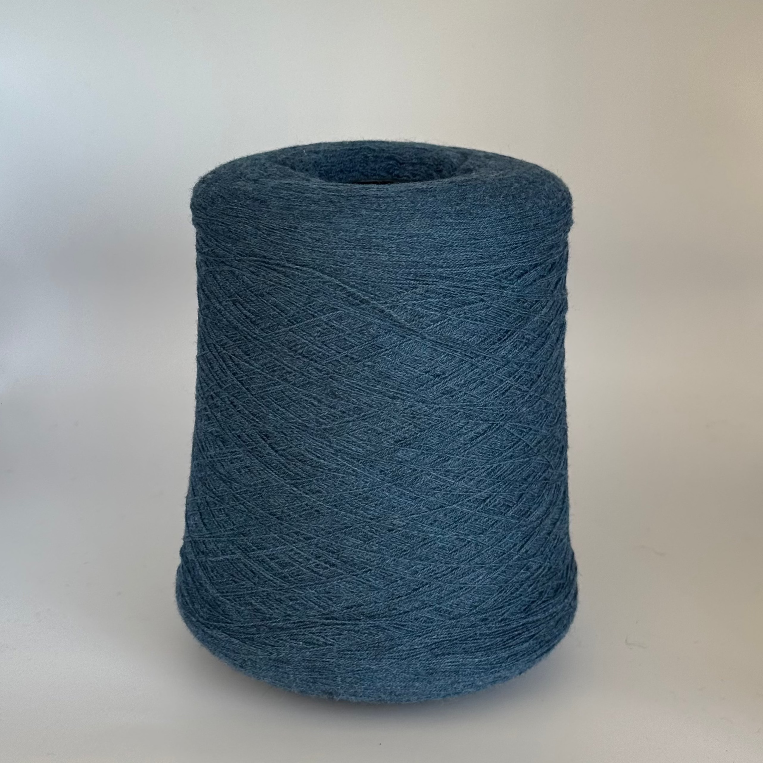 Loro Piana art. Lana cash 2/28, merino cashmere blend, col. Fjord Blue