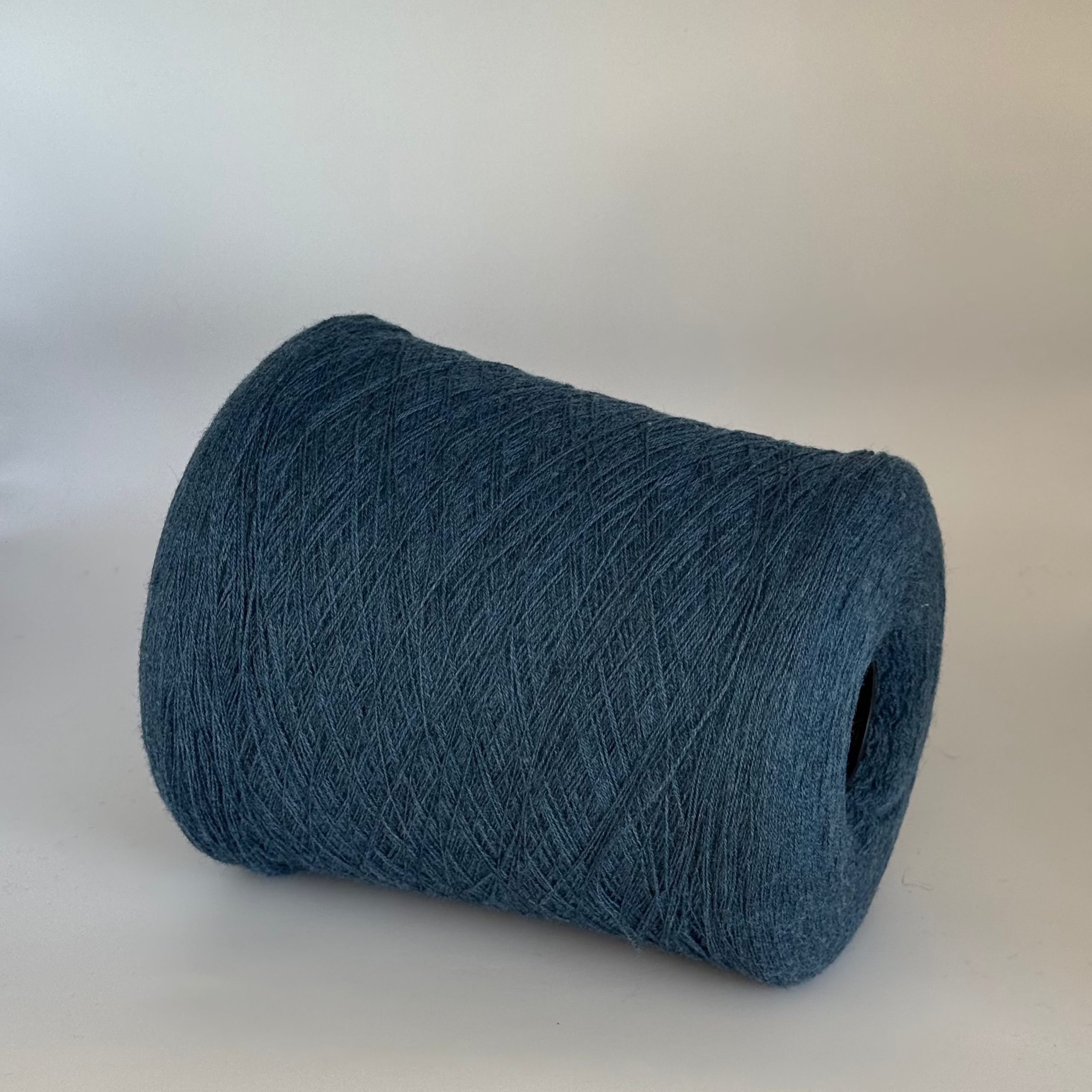 Loro Piana art. Lana cash 2/28, merino cashmere blend, col. Fjord Blue