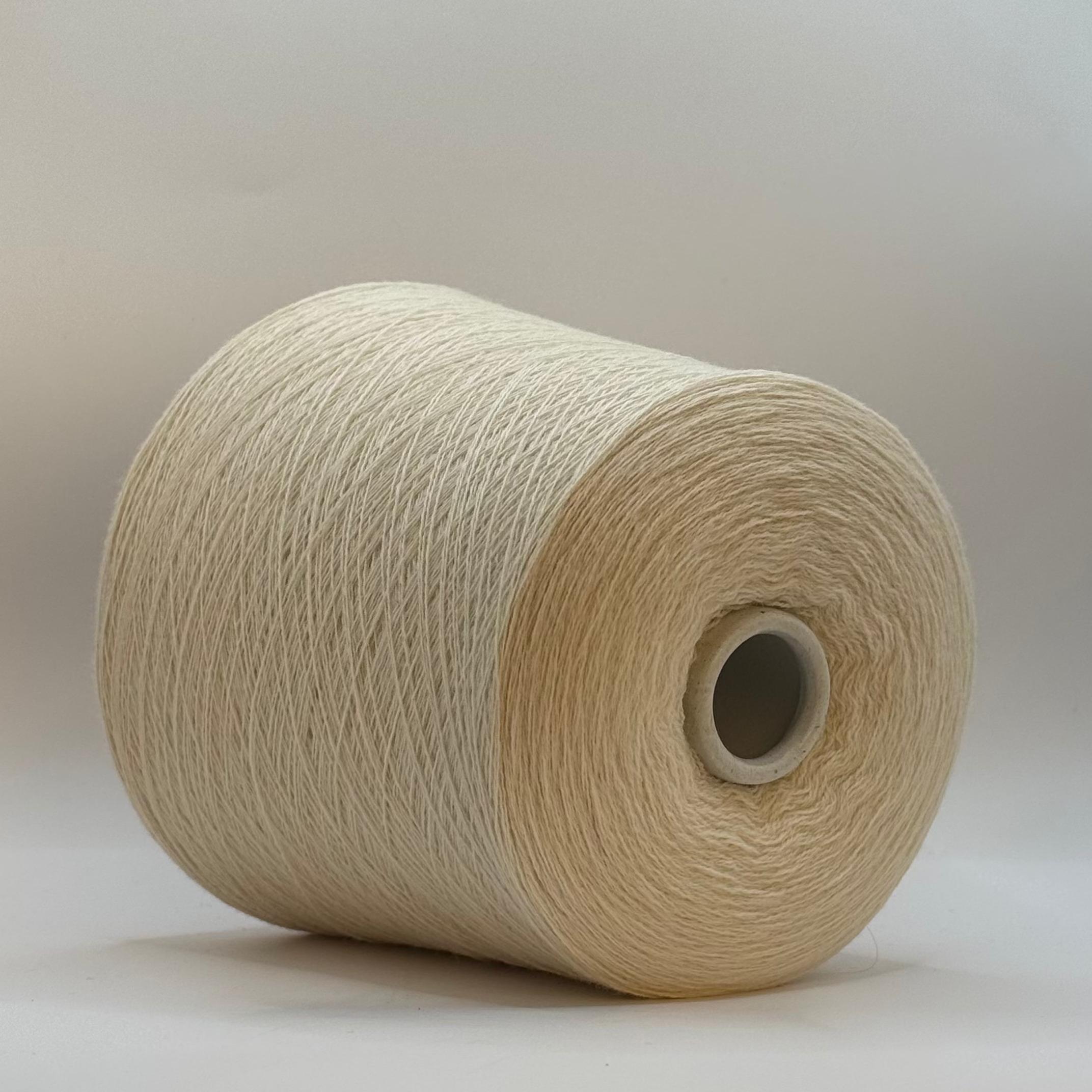 Luxury Selection by Ri.Go Art. By way 2/30, 100 % Merinowolle, Farbe: Vanillecreme