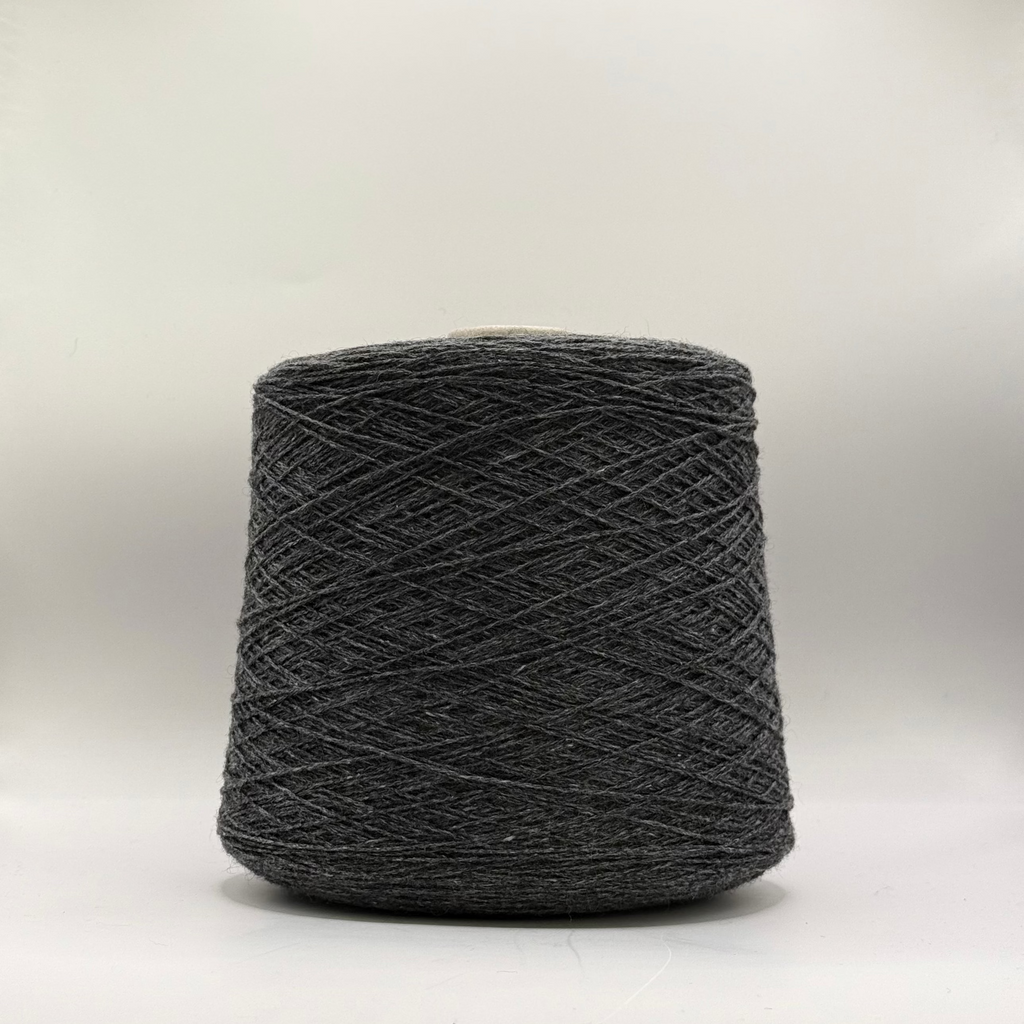 G&G Filati Art. Himalaya 3/15, Yak-Seide-Kaschmir-Merino-Mischung, Farbe: Graphit
