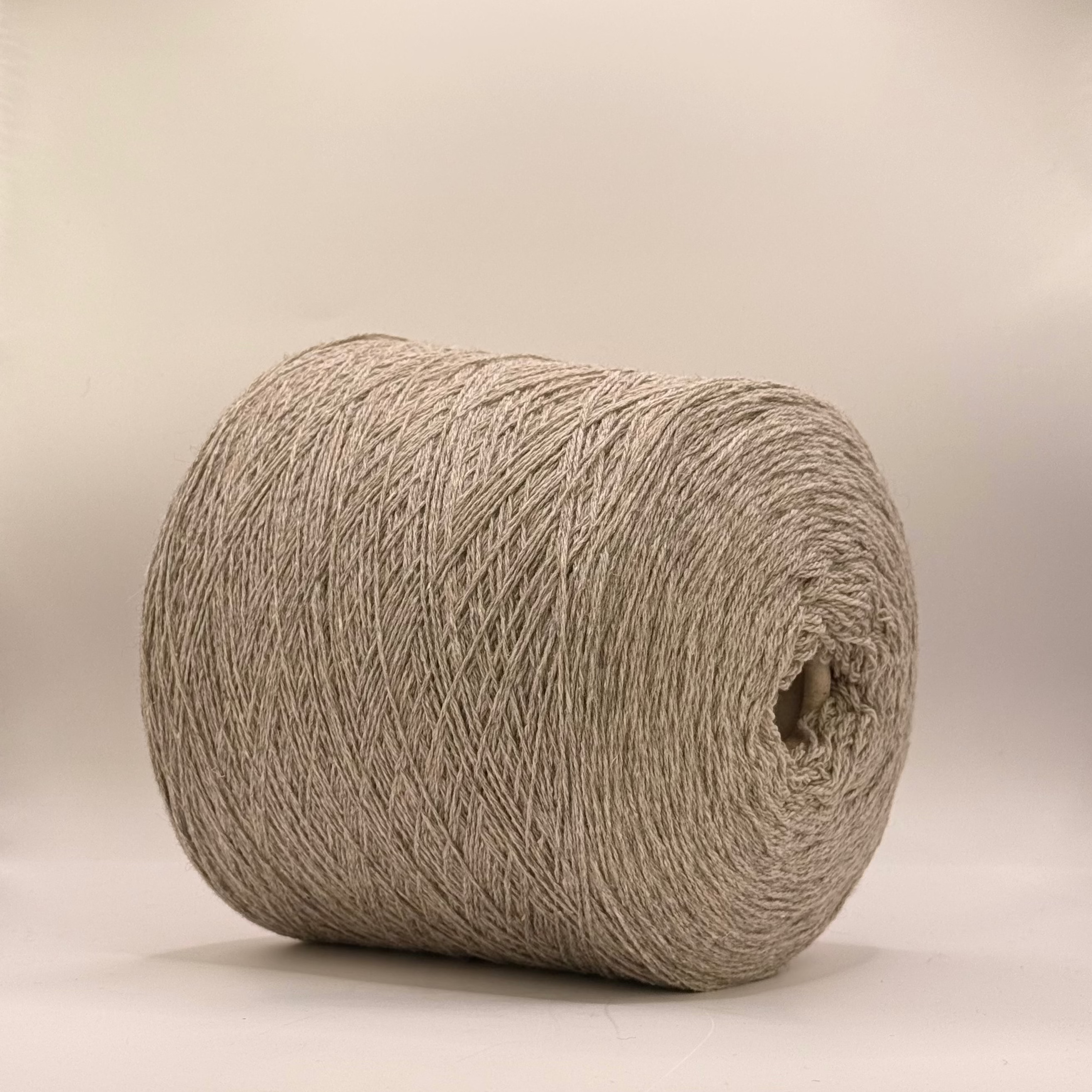 G&G Filati Art. Himalaya 3/15, Yak-Seiden-Kaschmir-Merino-Mischung, Farbe: graubeige